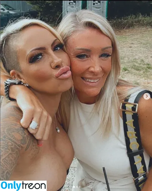 Jodie Marsh голая photo #0142 (jodiemarsh / jodiemarshtv)