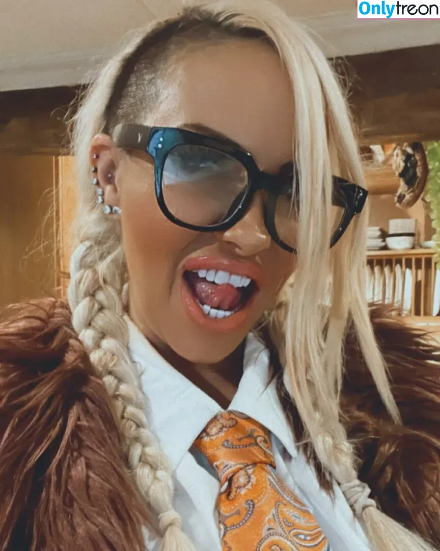 Jodie Marsh голая photo #0183 (jodiemarsh / jodiemarshtv)