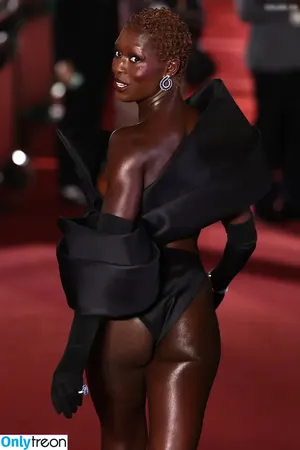 Jodie Turner-Smith / jodiesmith nude photo #0030