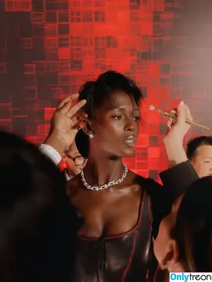 Jodie Turner-Smith / jodiesmith nude photo #0167