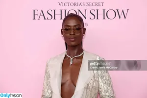 Jodie Turner-Smith / jodiesmith фото голая #0187