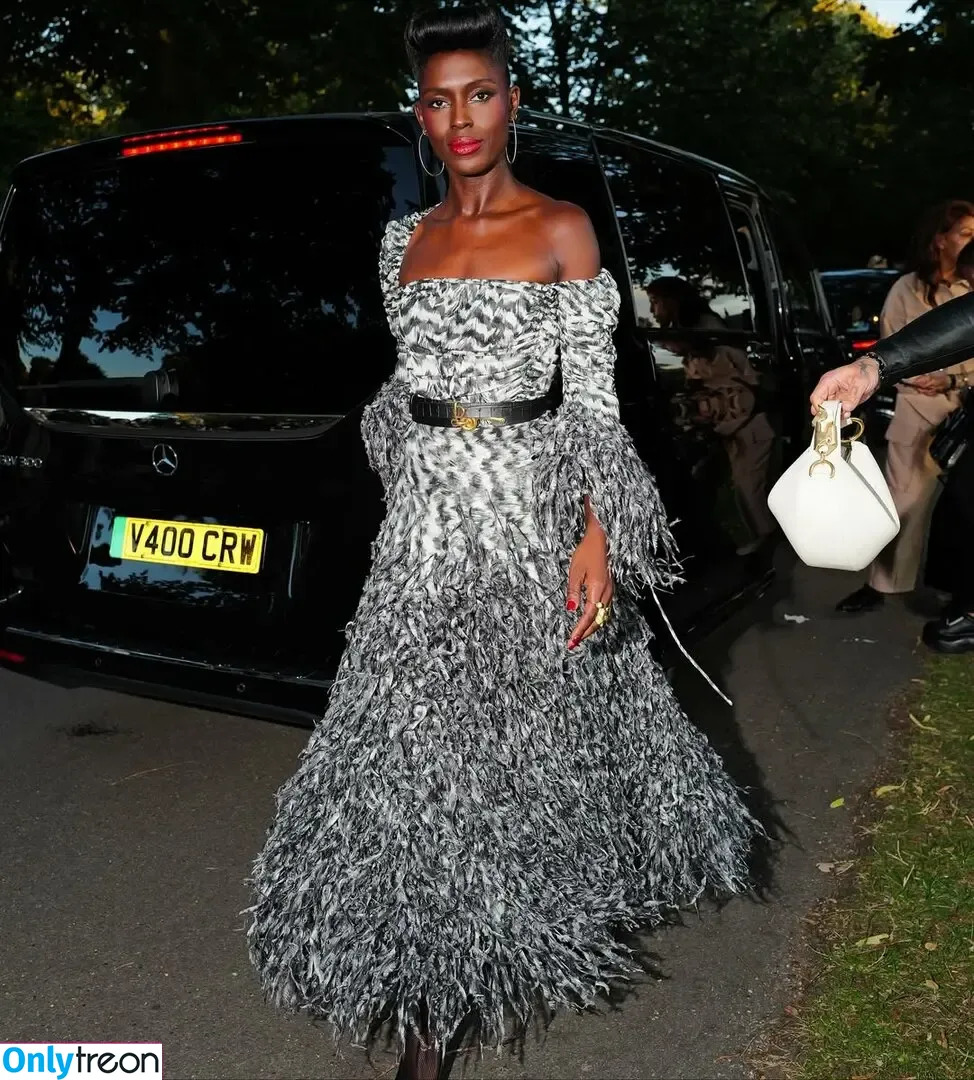 Jodie Turner-Smith nude photo #0099 (jodiesmith)