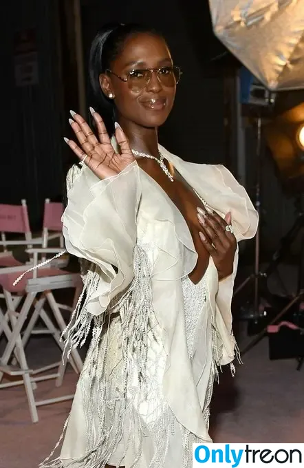 Jodie Turner-Smith голая photo #0177 (jodiesmith)