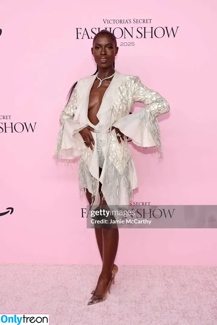 Jodie Turner-Smith голая photo #0186 (jodiesmith)