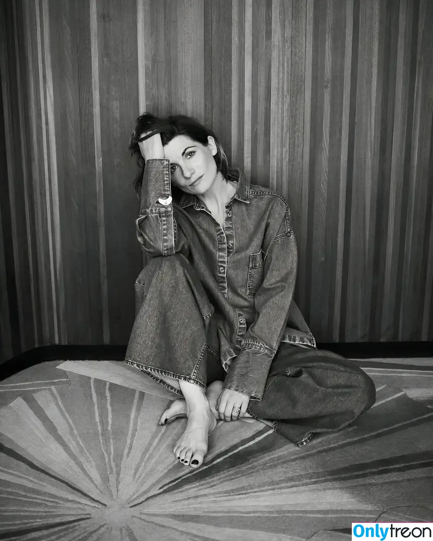 Jodie Whittaker голая photo #0015 (jodiewhittakerfanpage)