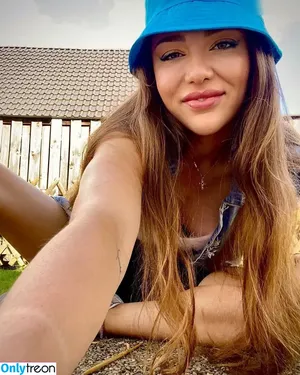 Joelina Drews / ichbinjoelina nude photo #0116