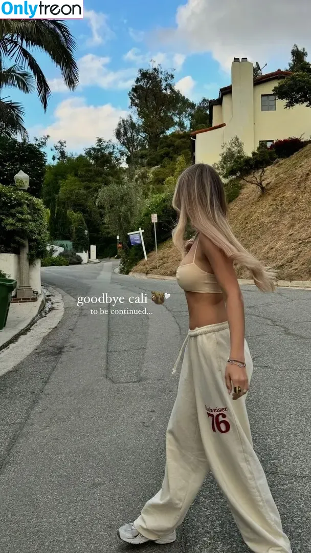 Joelle Marie Jaracz голая photo #0056 (joellejrz)