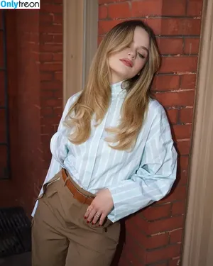 joey_king / iam_jaygarcia / joeyking nude photo #1592