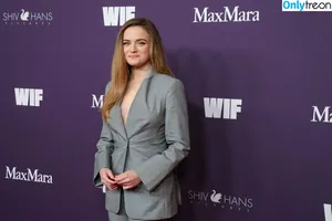 joey_king / iam_jaygarcia / joeyking фото голая #1712