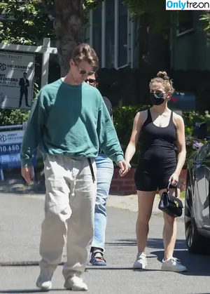 joey_king / iam_jaygarcia / joeyking nude photo #1990