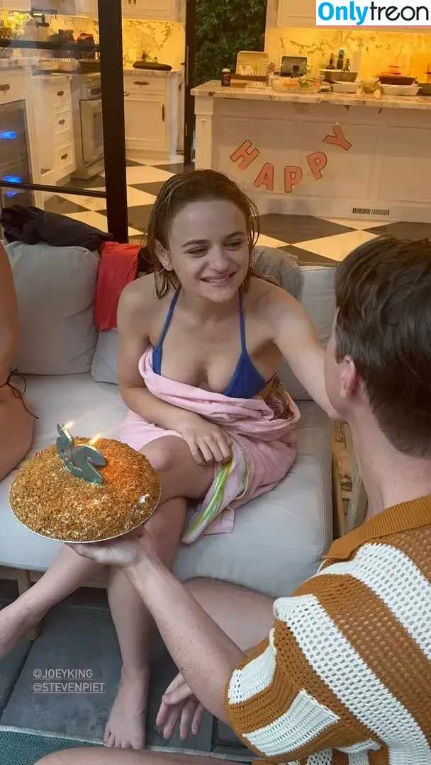 joey_king nude photo #1412 (iam_jaygarcia / joeyking)