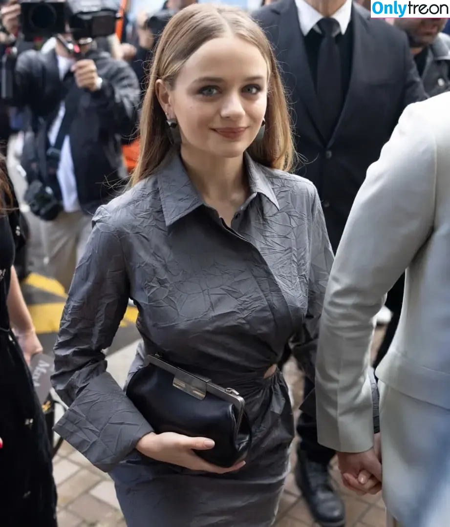 joey_king голая photo #1607 (iam_jaygarcia / joeyking)