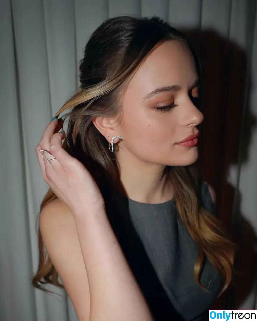 joey_king голая photo #1730 (iam_jaygarcia / joeyking)