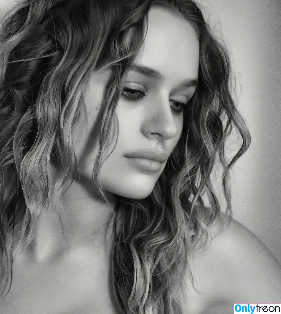 joey_king голая photo #1738 (iam_jaygarcia / joeyking)