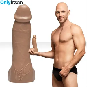 Johnny Sins / YourSpicyDragon / johnnysins / johnnysinsofflcal nude photo #0040