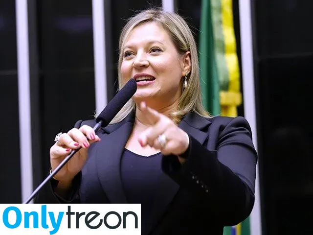 Joice Hasselmann голая photo #0019 (joicehasselmannoficial)