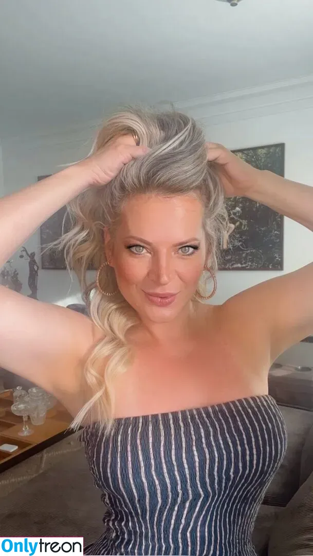 Joice Hasselmann nude photo #0108 (joicehasselmannoficial)