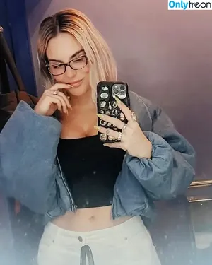 Jojo Levesque / iamjojo фото голая #0558