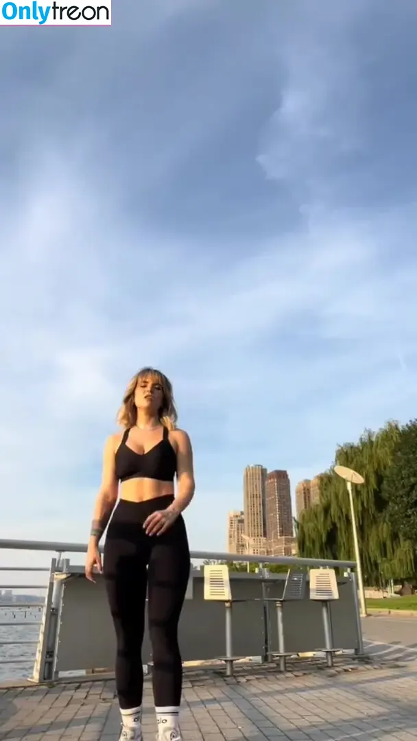 Jojo Levesque голая photo #0609 (iamjojo)