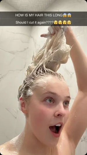 Jojo Siwa / anyuser / itsjojosiwa nude photo #0011