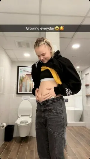 Jojo Siwa / anyuser / itsjojosiwa nude photo #0018