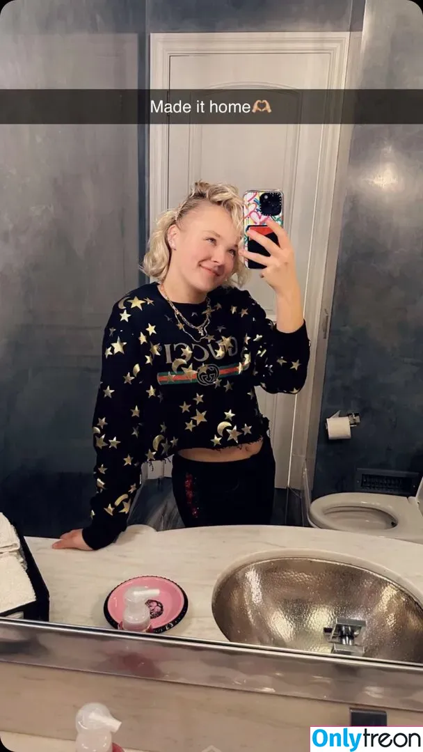 Jojo Siwa nude photo #0012 (anyuser / itsjojosiwa)