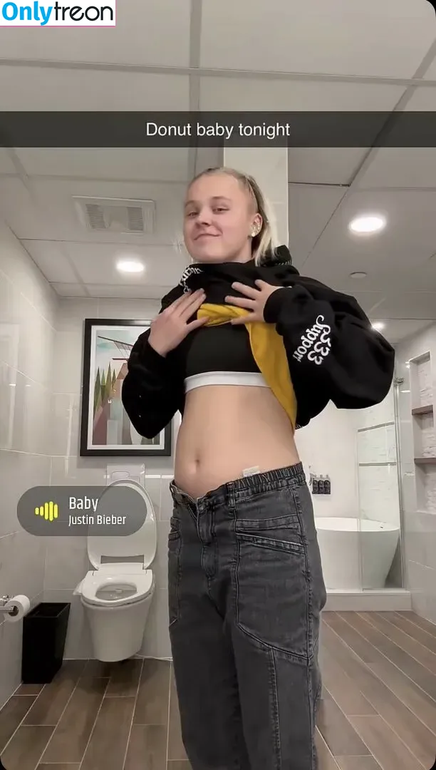 Jojo Siwa nude photo #0017 (anyuser / itsjojosiwa)