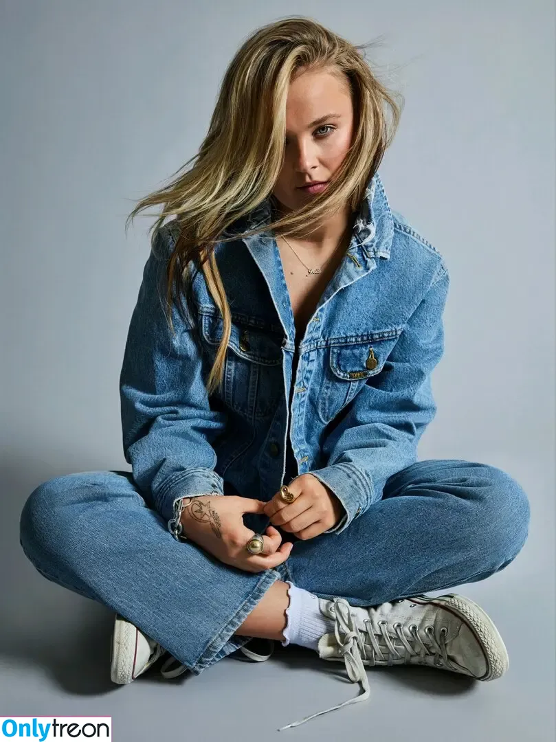 Jojo Siwa голая photo #0203 (anyuser / itsjojosiwa / jojocutie)