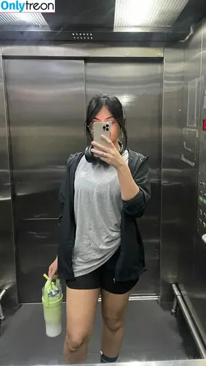 Jojotshy nude photo #0118