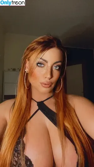 jole9090 / jollywoman1 / thejoelsolis nude photo #0027