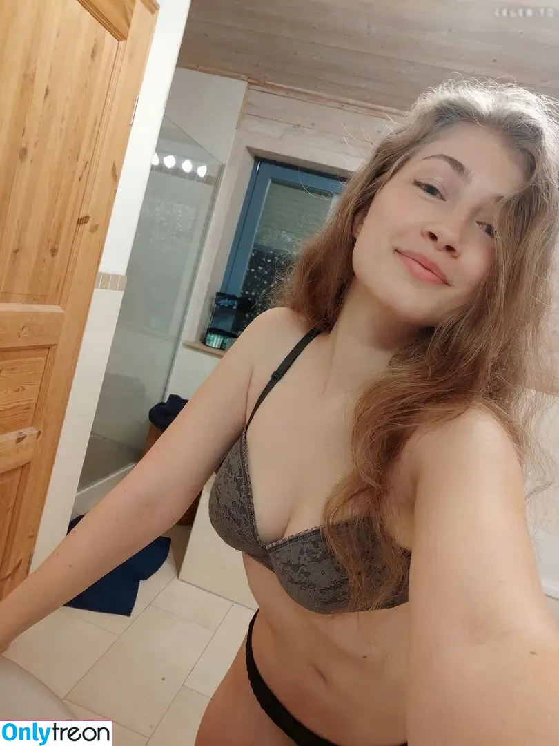 Jolean голая photo #0318 (Joleany / its_jolean / joleanttv)