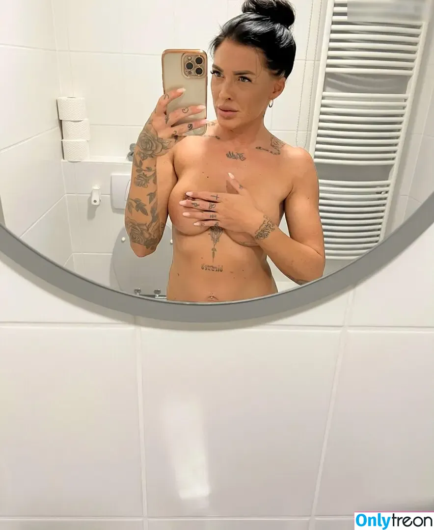Jolie_rose nude photo #0031 (Jolie_rose)