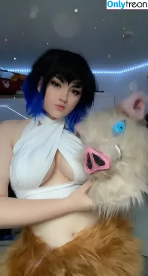 Jooyce.Chan nude photo #0056