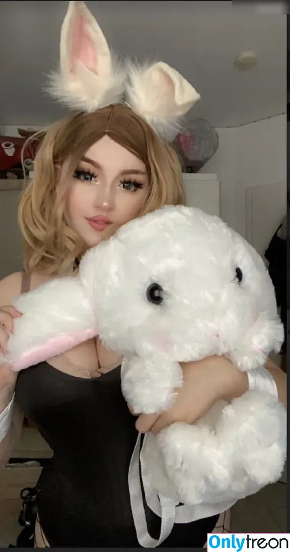 Jooyce.Chan nude photo #0006 (Jooyce.Chan)