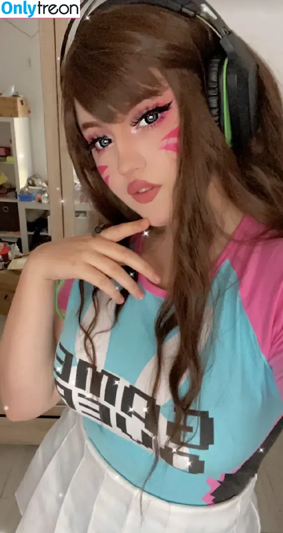 Jooyce.Chan nude photo #0029 (Jooyce.Chan)