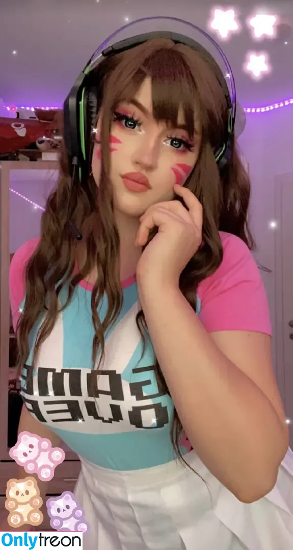 Jooyce.Chan nude photo #0031 (Jooyce.Chan)
