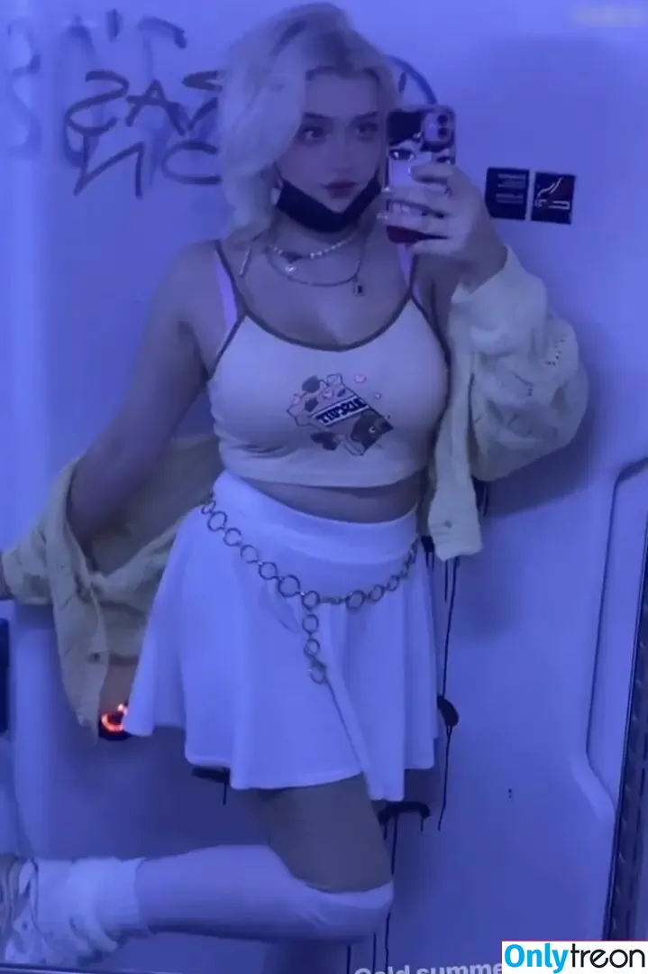 Jooyce.Chan nude photo #0088 (Jooyce.Chan)