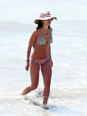Jordana Brewster / JordanaBrewster фото голая #0054