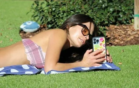 Jordana Brewster / JordanaBrewster фото голая #0066