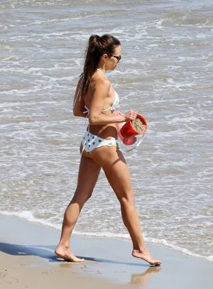 Jordana Brewster / JordanaBrewster фото голая #0134