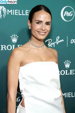 Jordana Brewster / JordanaBrewster фото голая #0284