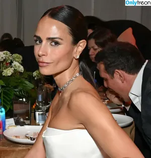 Jordana Brewster / JordanaBrewster фото голая #0289