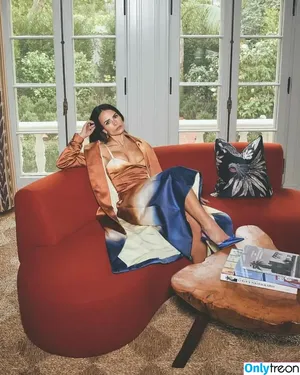 Jordana Brewster / JordanaBrewster фото голая #0296