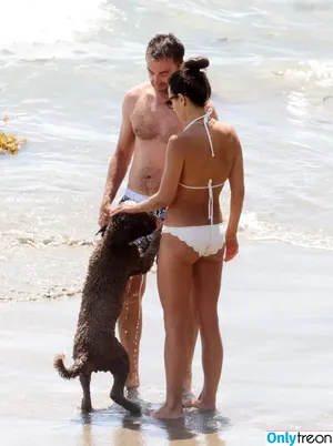 Jordana Brewster / JordanaBrewster фото голая #0352