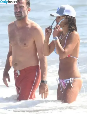 Jordana Brewster / JordanaBrewster фото голая #0375
