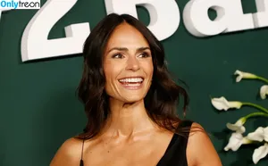 Jordana Brewster / JordanaBrewster фото голая #0612