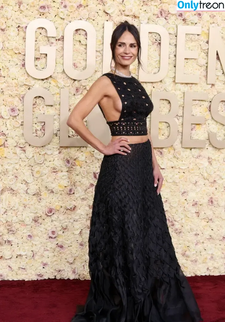 Jordana Brewster голая photo #0497 (JordanaBrewster)