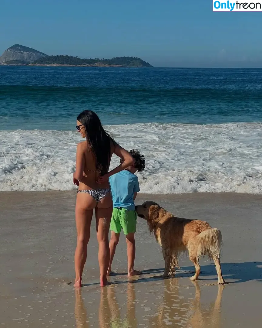 Jordana Brewster nude photo #0728 (JordanaBrewster)
