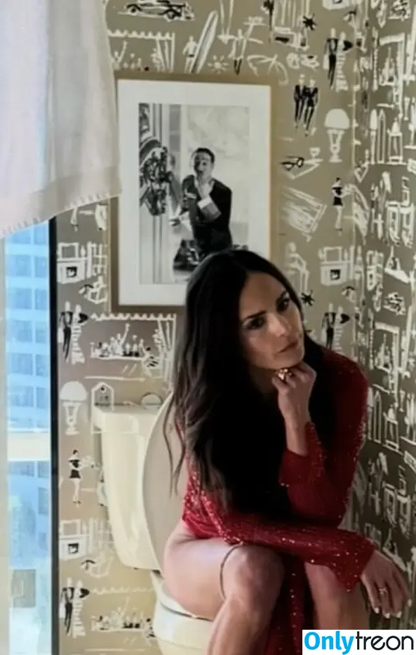 Jordana Brewster nude photo #0780 (JordanaBrewster)