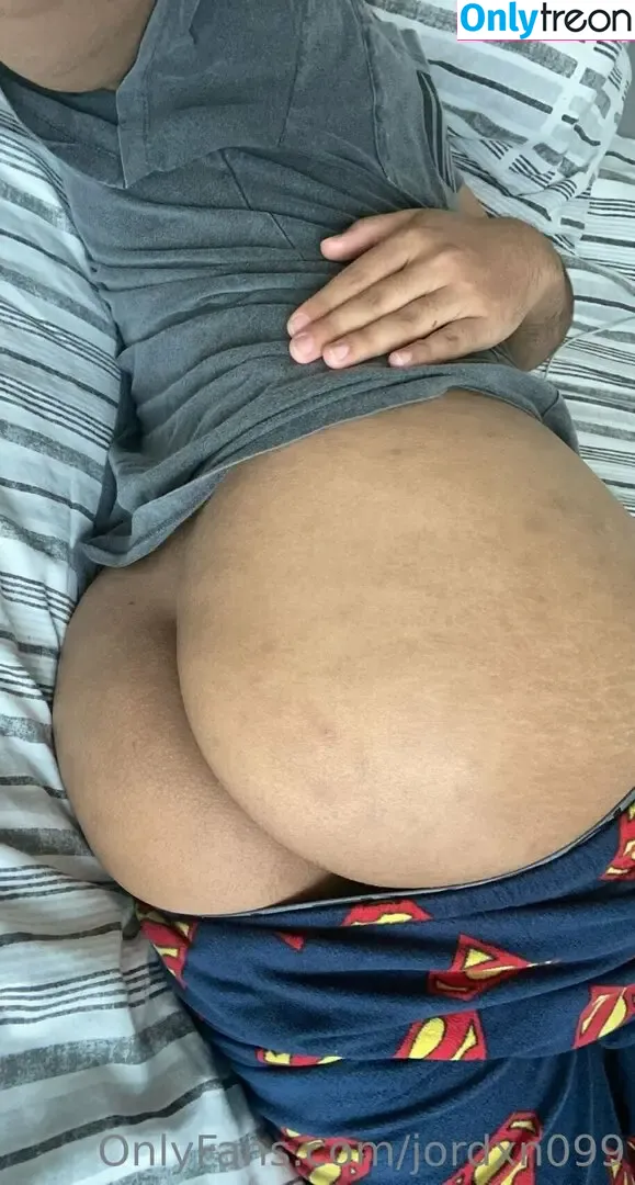 jordxn09 nude photo #0001 (9jordxn)